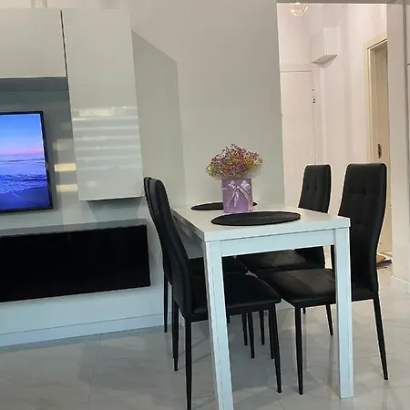 Апартаменты A&k Mamaia Nord *